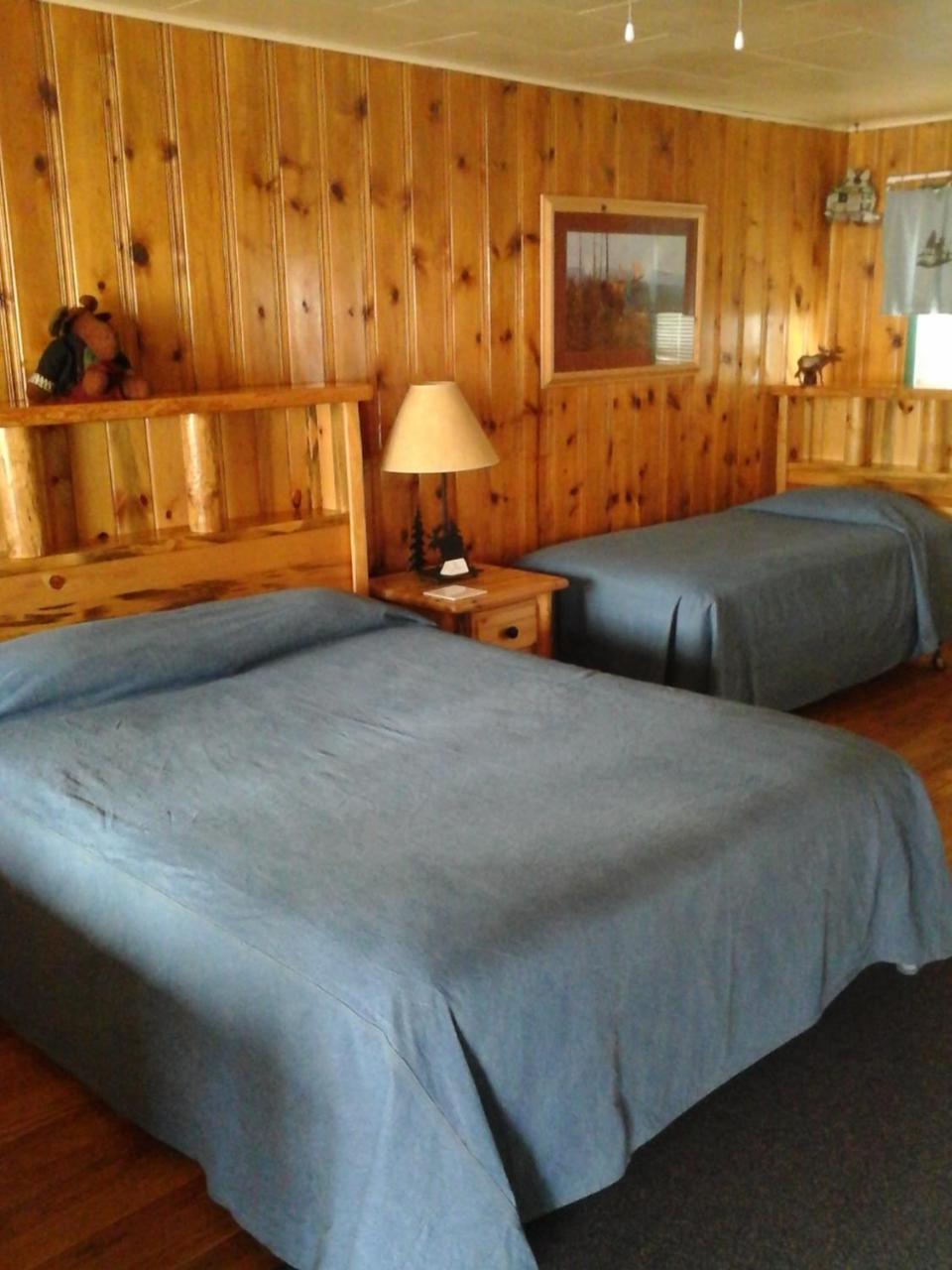 River Bend Motel Llc Spray Exterior photo